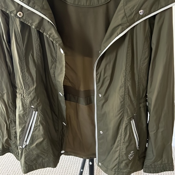 Louis Castel - Picture 3 of 4